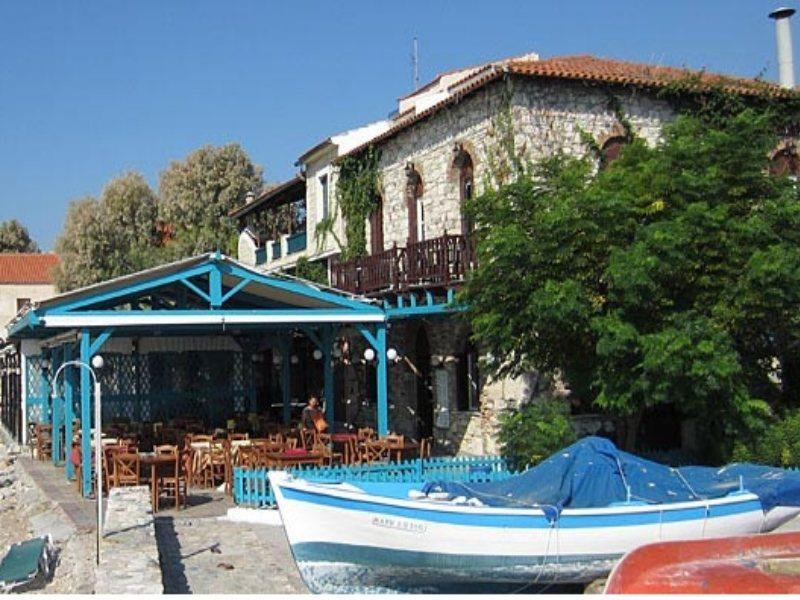 Hotel Tarsanas Pythagoreio Exterior foto